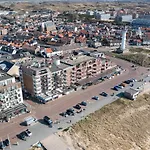 De Trintel Met Zeezicht Διαμέρισμα